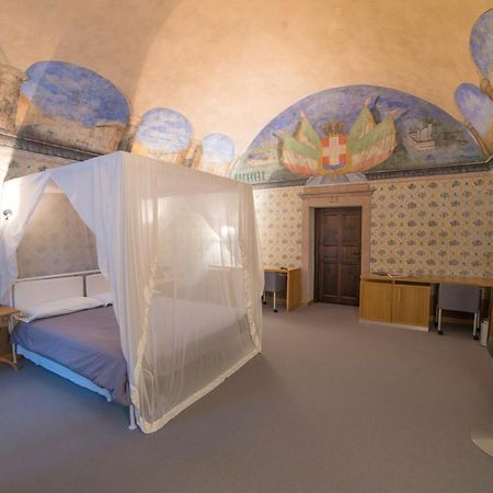 Hotel Cavour Et Des Officiers Bard Extérieur photo