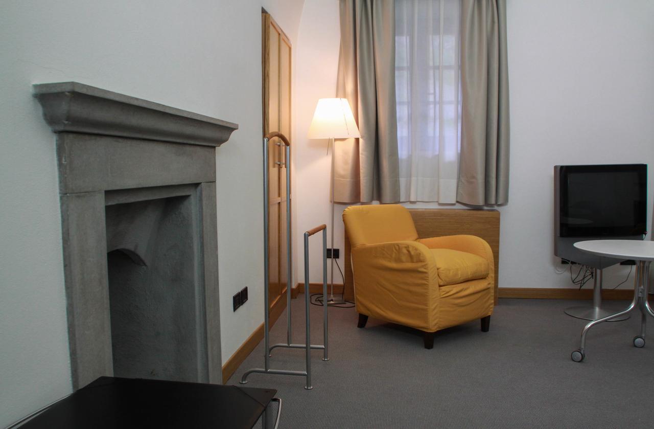 Hotel Cavour Et Des Officiers Bard Extérieur photo