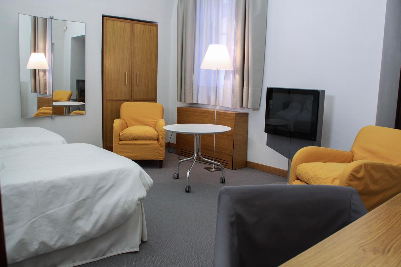 Hotel Cavour Et Des Officiers Bard Extérieur photo